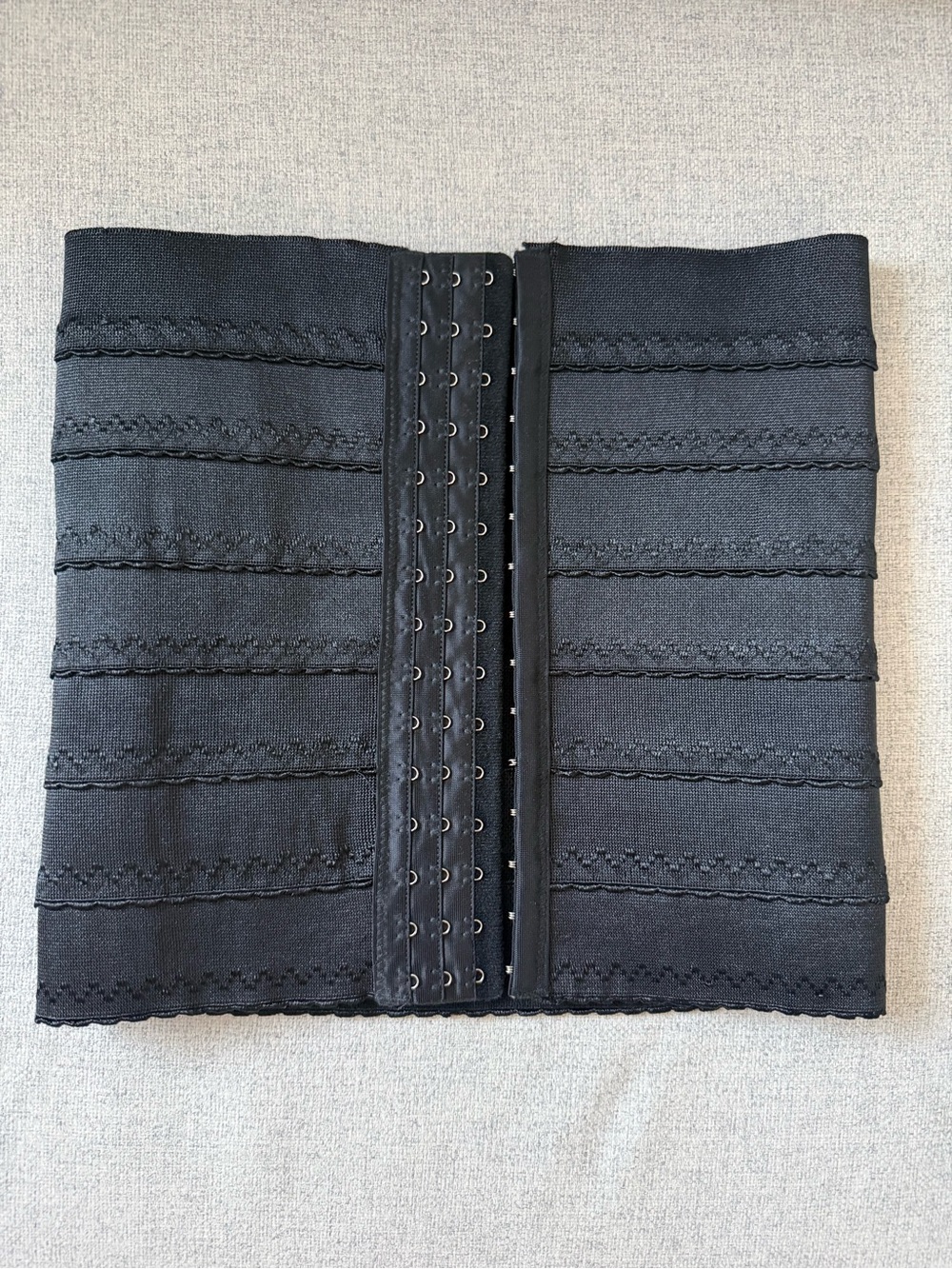 Waist trainer - Picture 2 of 2
